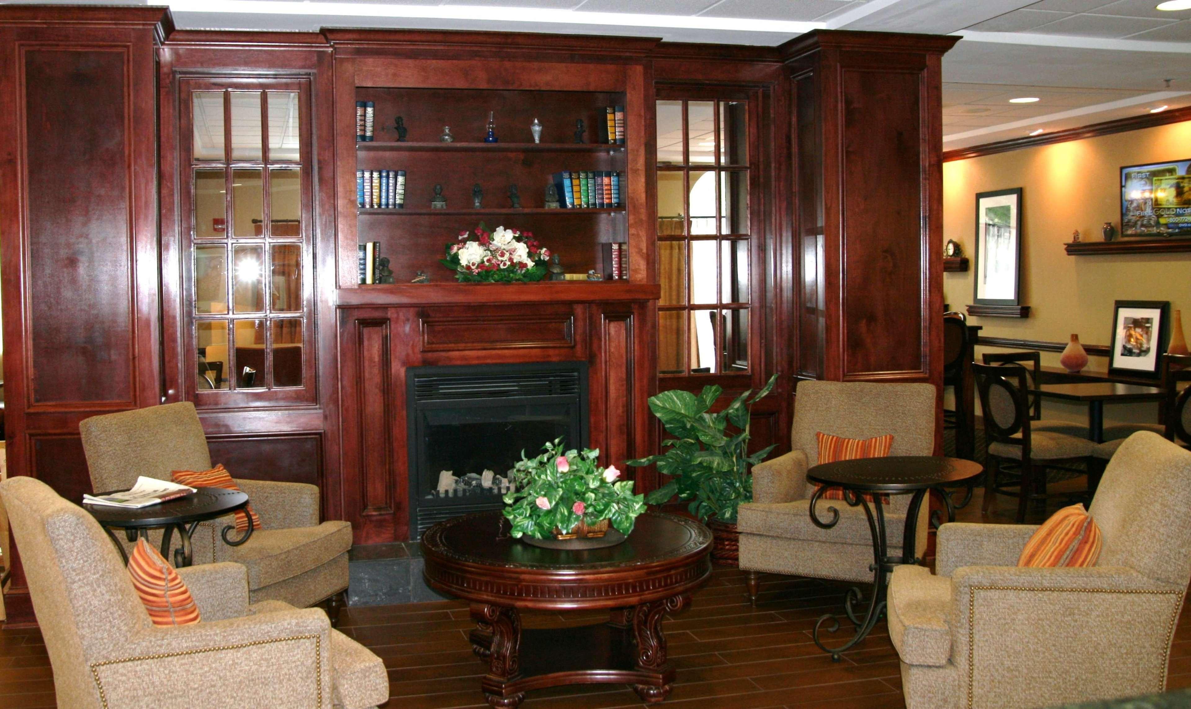 Hampton Inn Newberry Opera House Ngoại thất bức ảnh